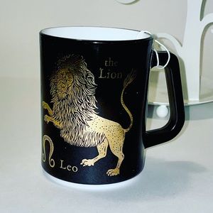 Vintage Zodiac Milk Glass Mug - Leo